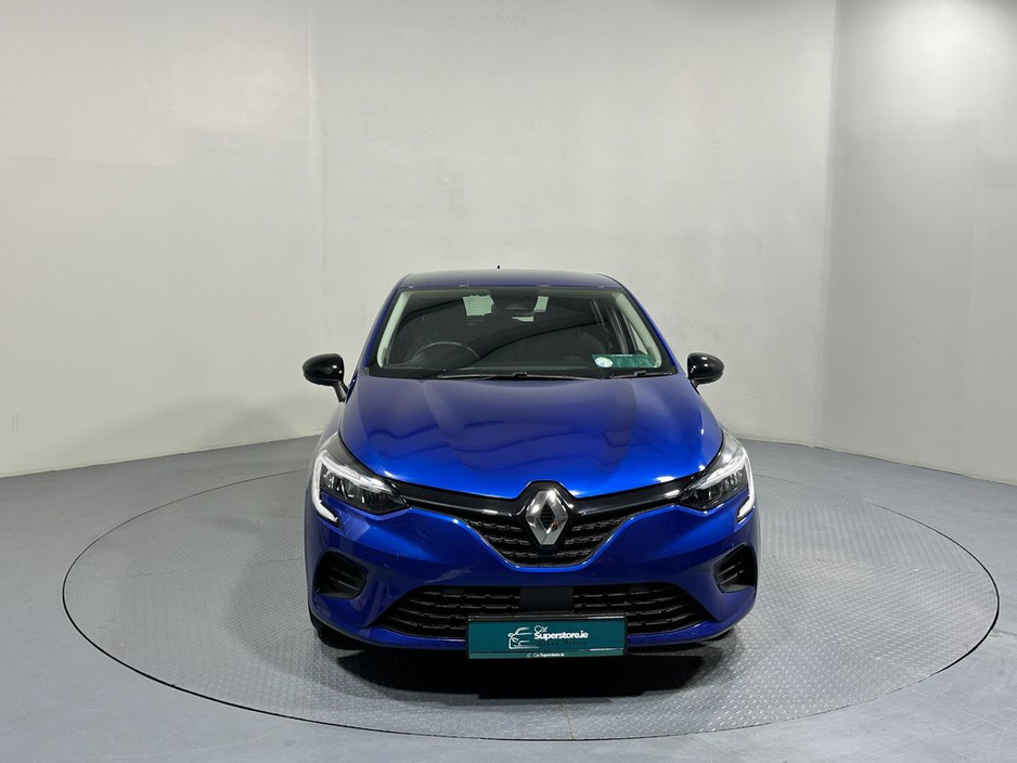 2023 Renault Clio Equilibre 1.0 Petrol 231 €16,250