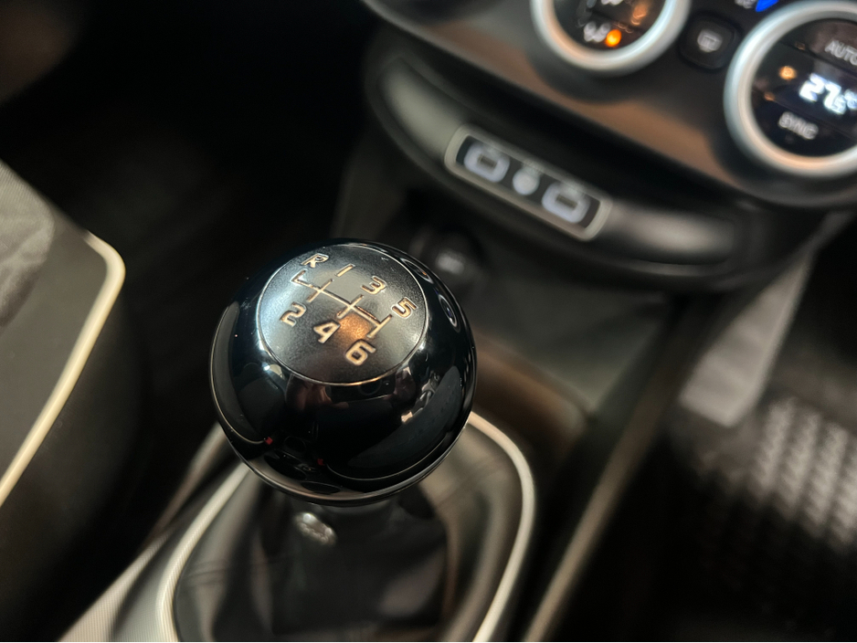 2019 Fiat 500X - image 20