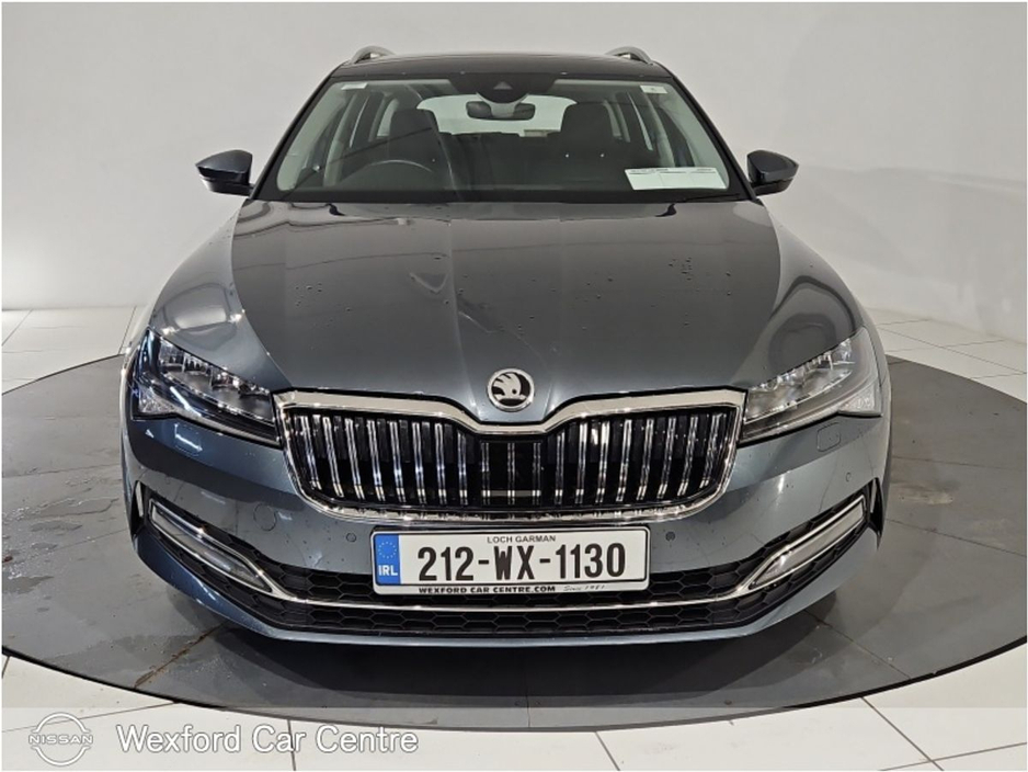 2021 Skoda Superb - image 10