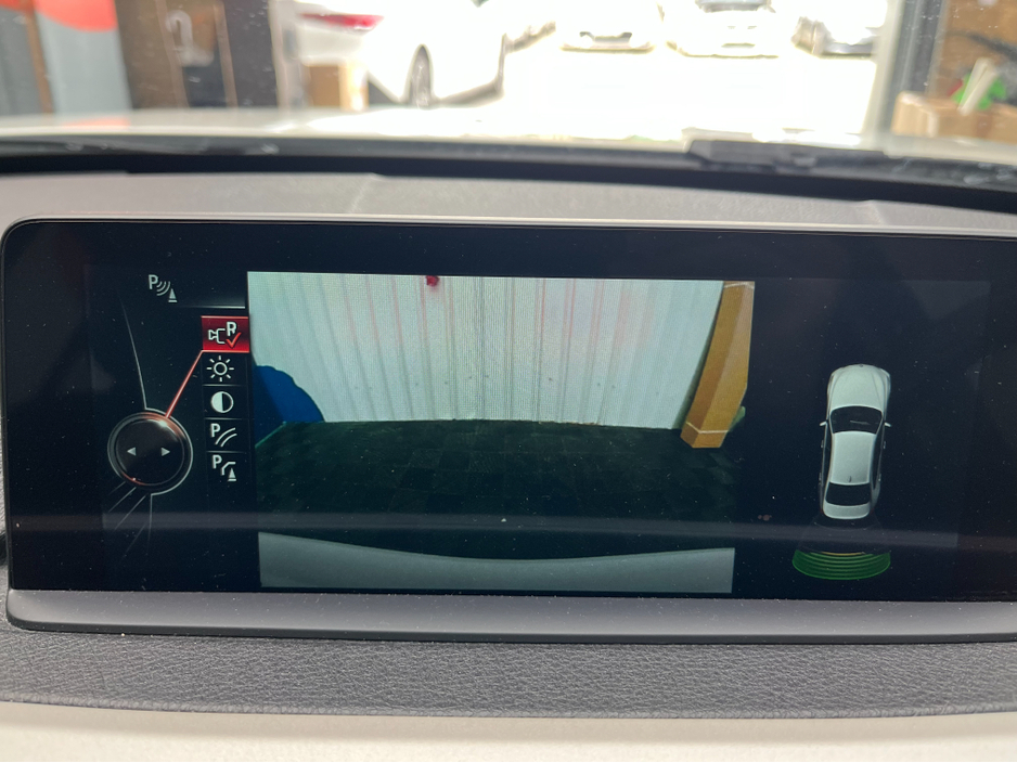 2015 BMW 1 Series - image 18