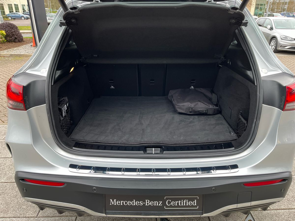 2021 Mercedes-Benz EQA - image 22