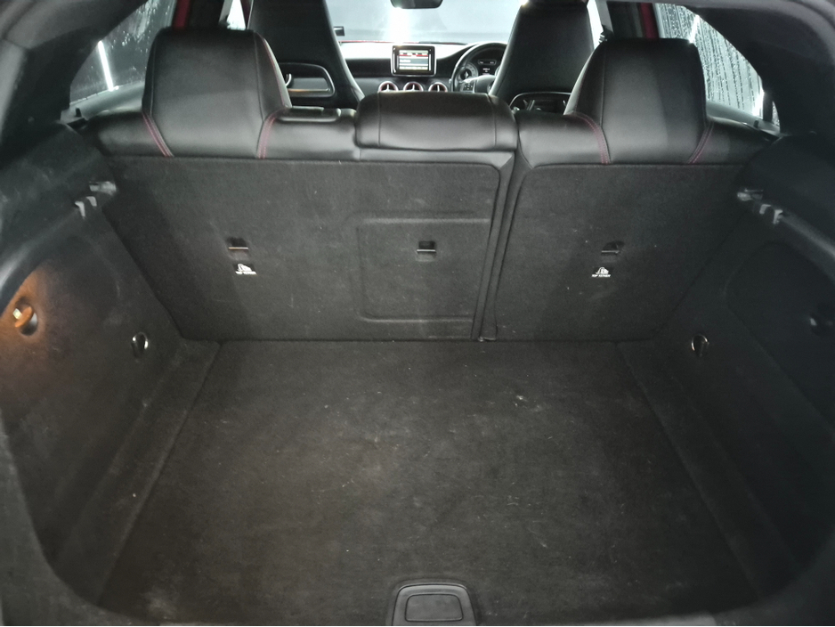 2013 Mercedes-Benz A Class A200 BLUE EFFICIENCY AMG SPORT 5DR AUTO €9,950