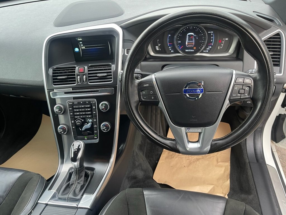 2016 Volvo XC60 2.0 D4 R-Design Nav SUV 5dr Diesel Auto Euro 6 (s/s) (190 ps)