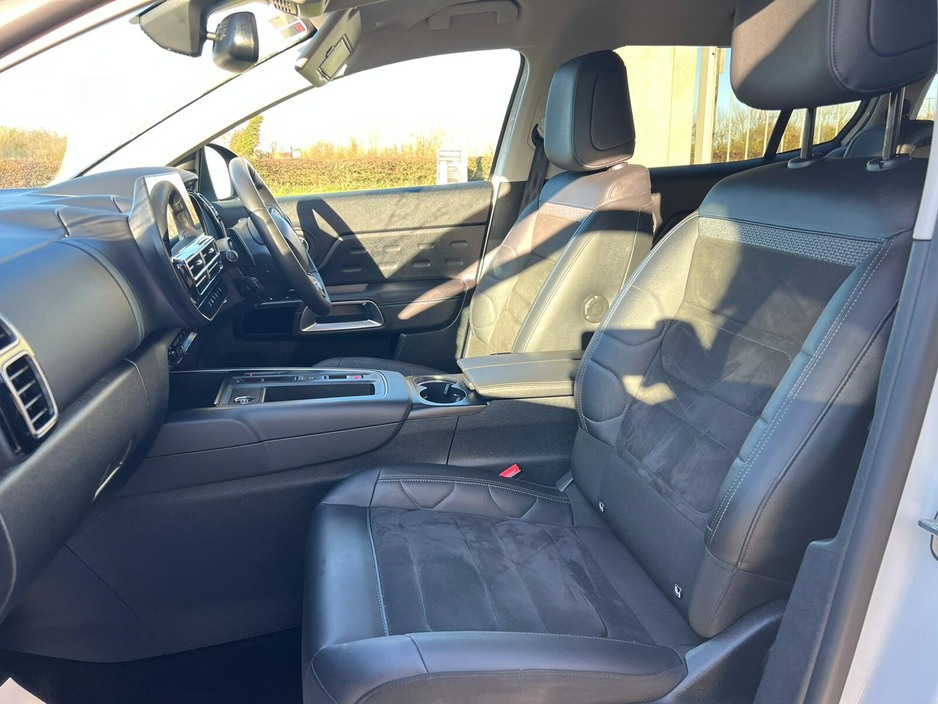 2024 Citroen C5 Aircross Blue HDI 130 S&S EAT8 €6.4 Max €33,950