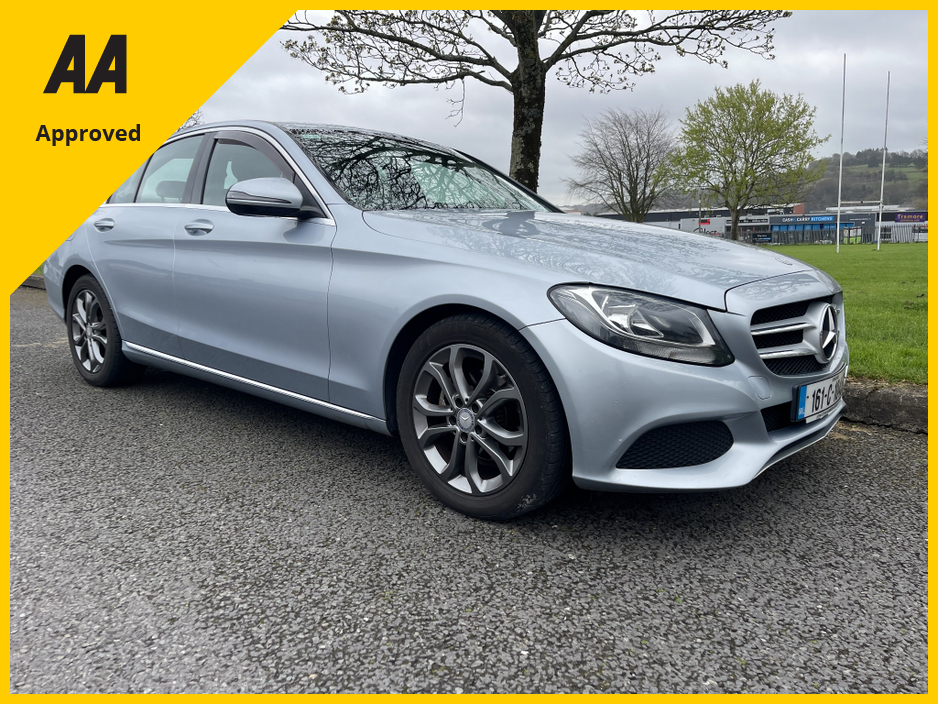 2016 Mercedes-Benz C Class - image 10