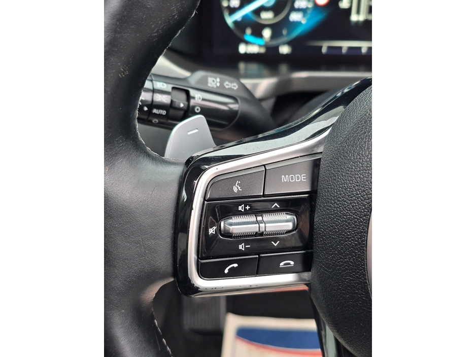 2022 Kia Sorento - image 27