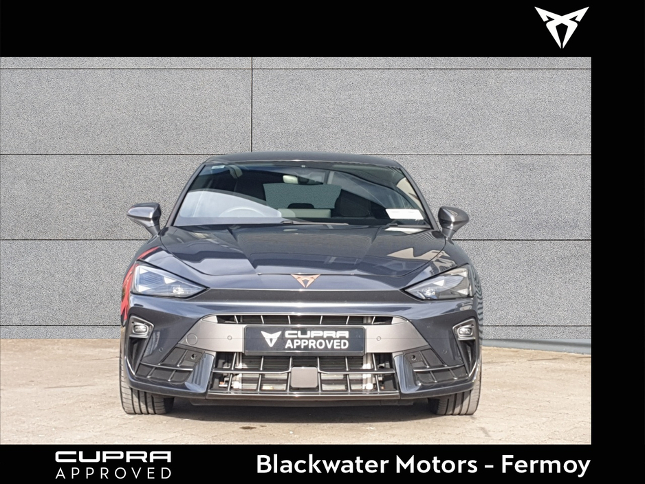 2025 Cupra Leon - image 2