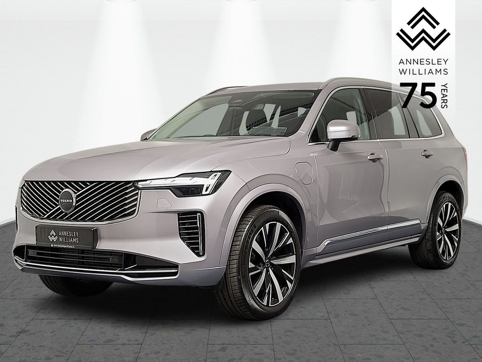 2025 Volvo XC90 - image 3