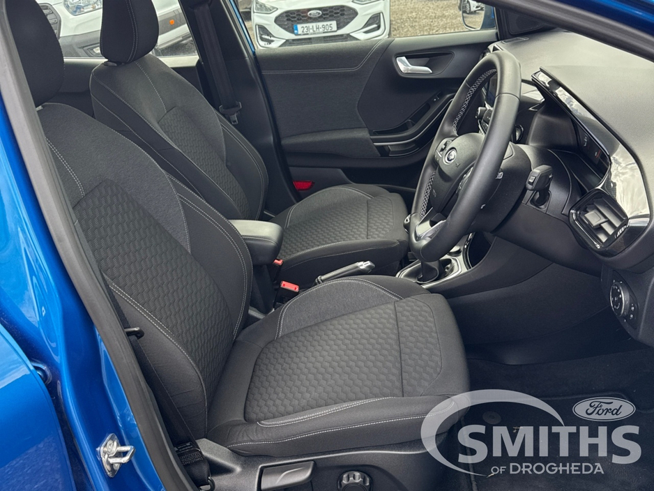 2024 Ford Puma - image 4