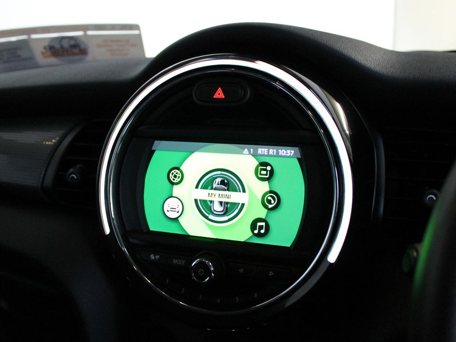 2020 MINI Cooper Classic CLA5 4DR Auto €23,250