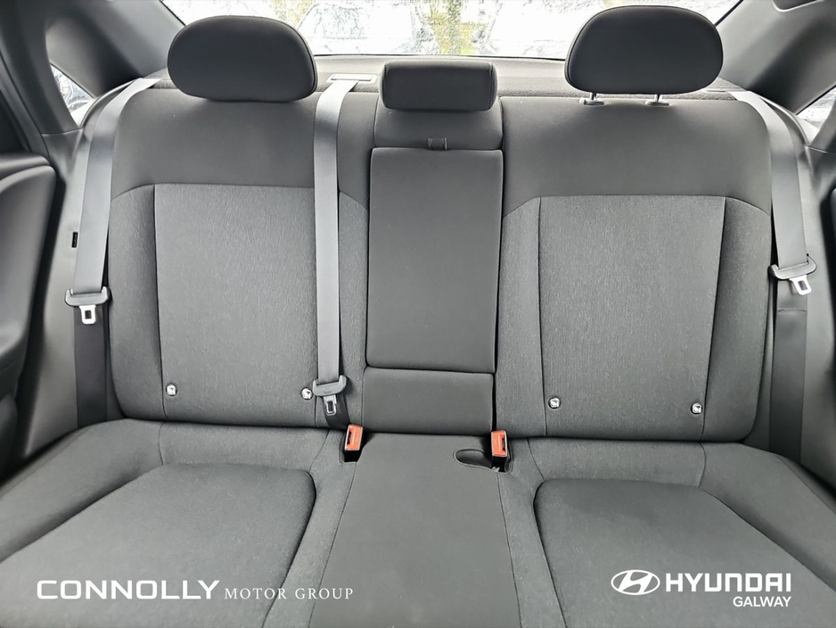 2025 Hyundai Ioniq 6 - image 23