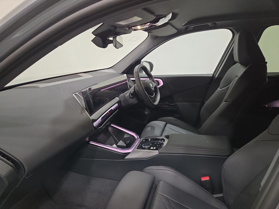 2026 BMW X3 - image 7