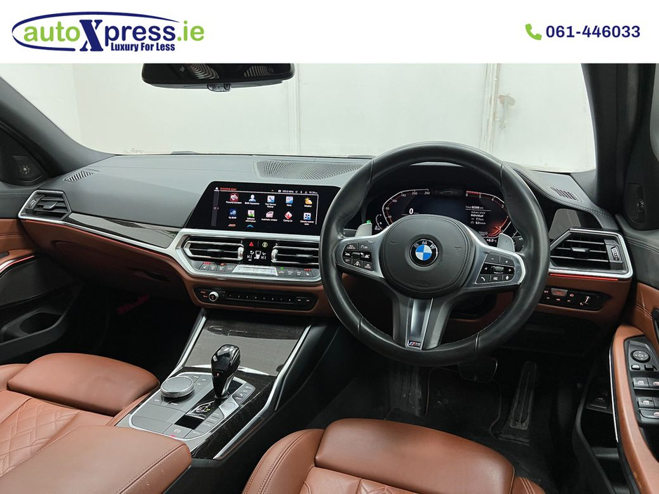 2021 BMW 3 Series - image 25