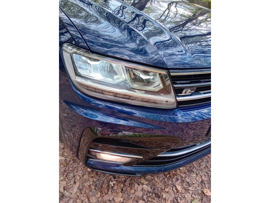 2018 Volkswagen Tiguan - image 12