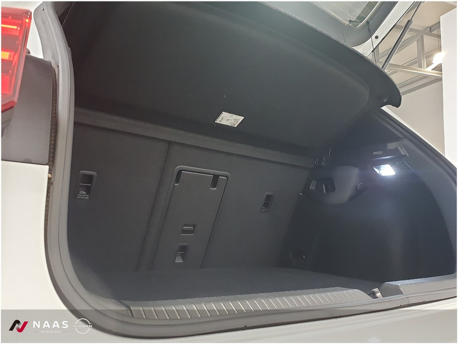 2022 Volkswagen Golf R-LINE 1.5 TSI 130HP 5DR €25,445