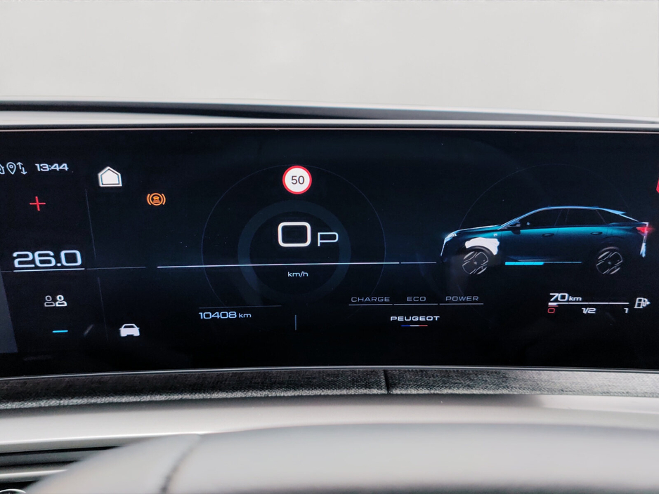2025 Peugeot 3008 - image 4
