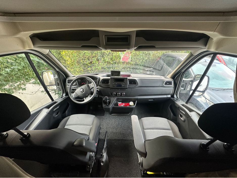 2024 Ahorn Motorcaravan - image 9