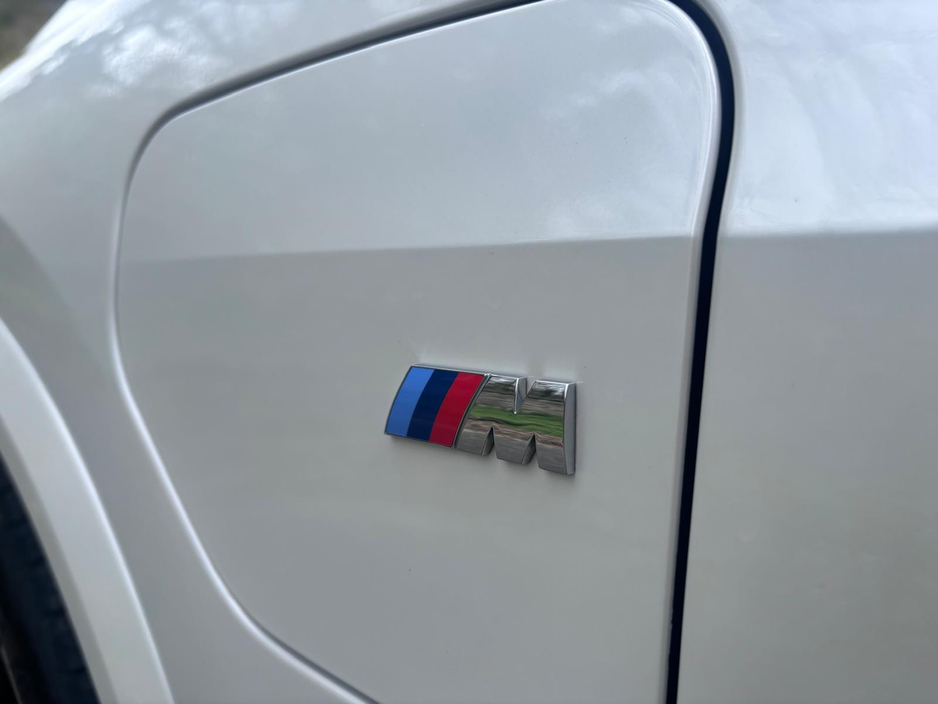 2025 BMW X5 - image 13