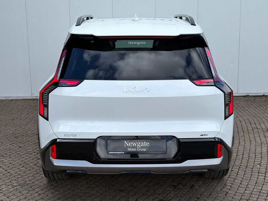 2026 Kia EV9 - image 6