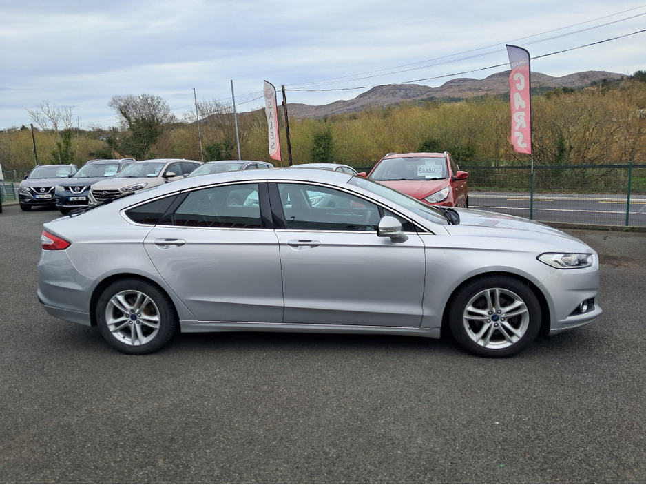 2016 Ford Mondeo - image 6