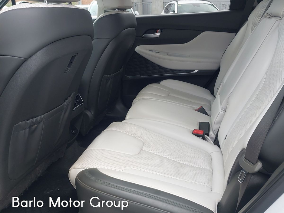 2022 Hyundai Santa Fe - image 14