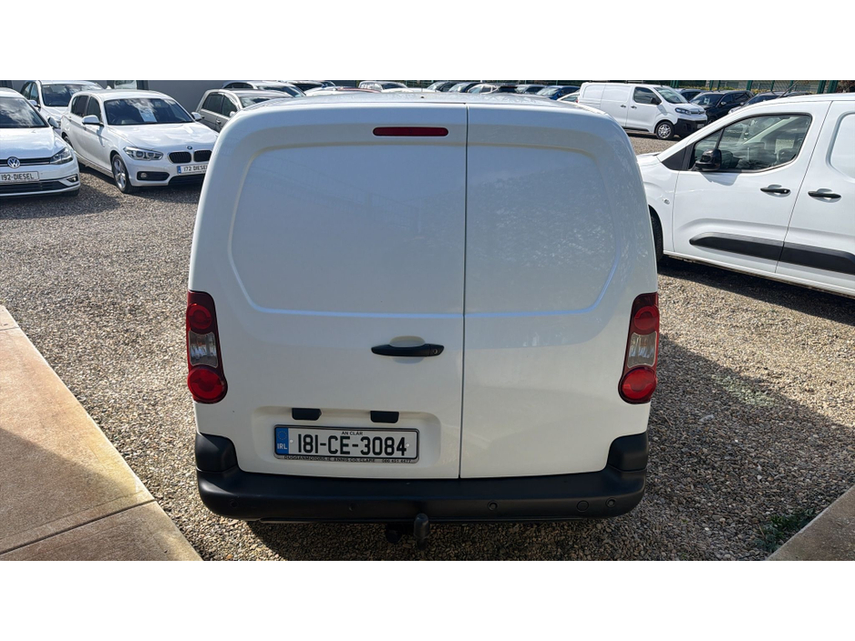 2018 Peugeot Partner - image 5