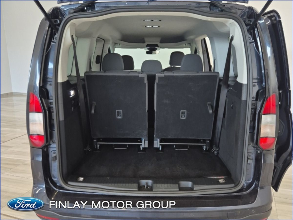 2023 Ford Transit Connect - image 23