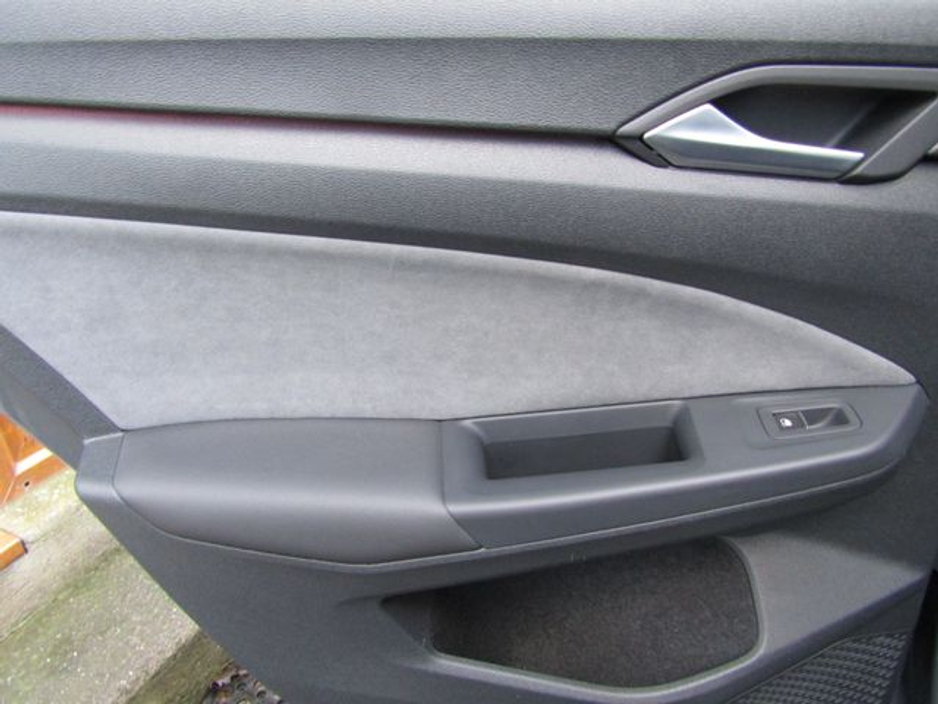 2021 Volkswagen Golf TSI R Line 130PS 5DR €23,950