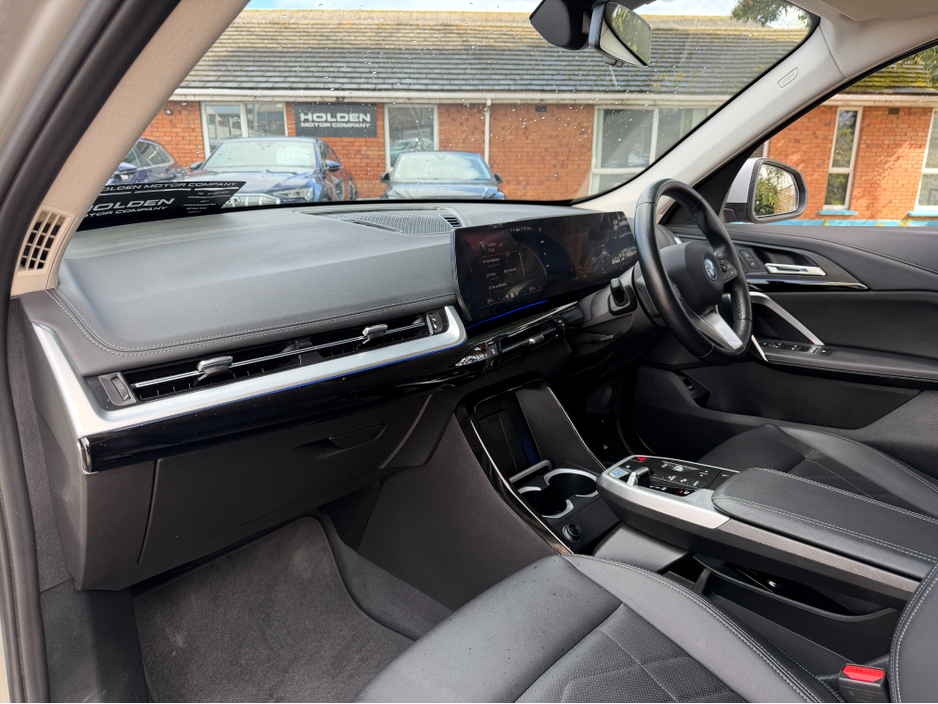 2023 BMW iX1 - image 30