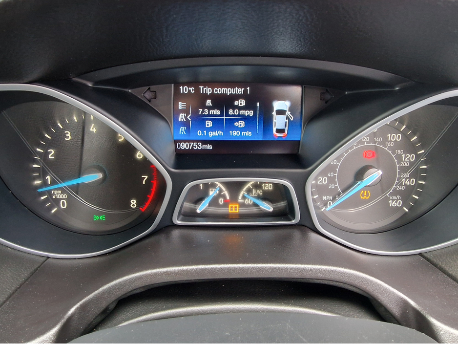 2016 Ford Focus - image 20