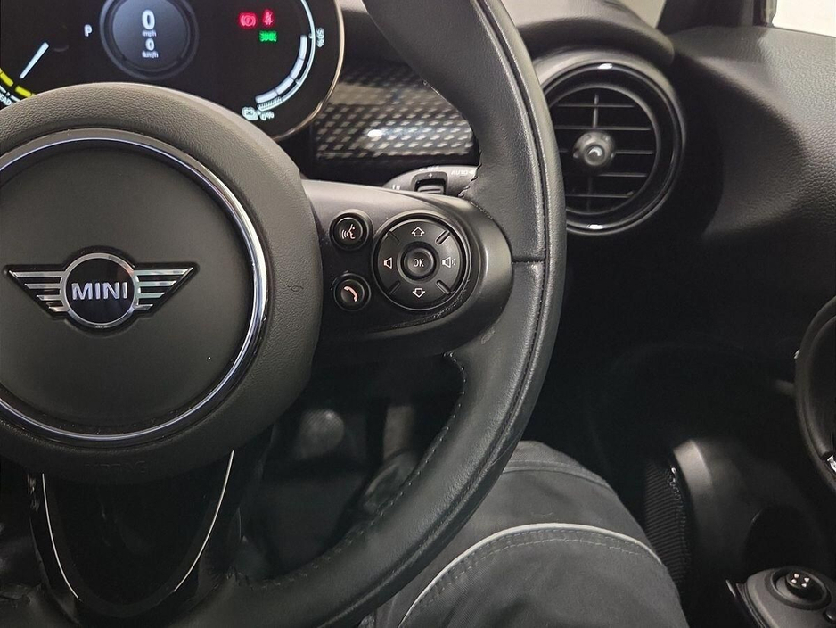 2021 MINI Hatch Electric Level 1 €12,950