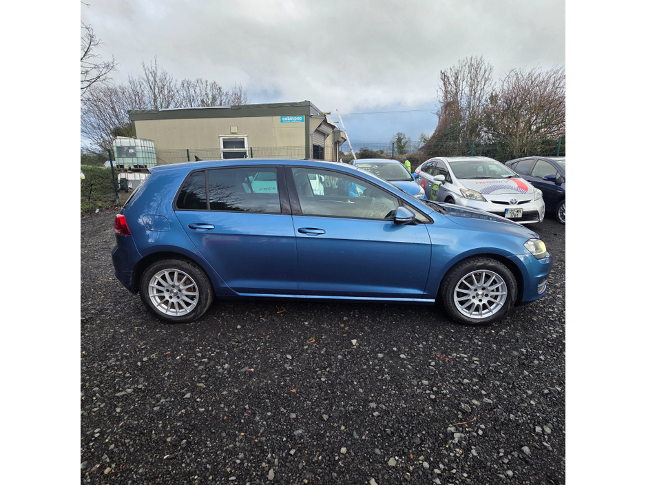 2017 Volkswagen Golf 1.4 TSI 3DR 150HP Highline €15,950