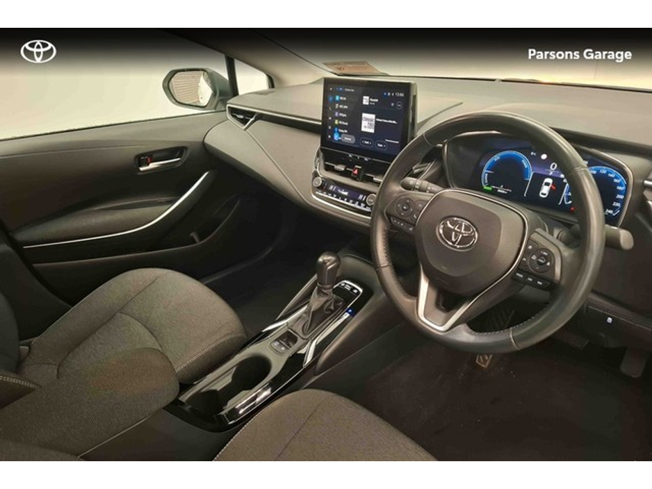 2023 Toyota Corolla LUNA SALOON 4DR AUTO €28,995