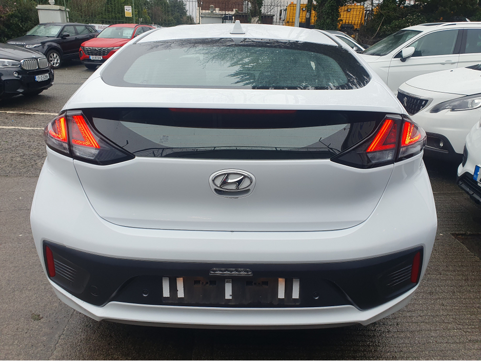 2022 Hyundai Ioniq PREMIUM AUTOMATIC FULLY ELECTRIC NCT 02/28 FINANCE AVAILABLE @ €59 PER WEEK HEATED SEATS/ SAT NAV/ TOUCH SCREEN MEDIA/ BLUETOOTH/ USB/ REVERSE CAMERA/ HISTORY CHECKED €14,950