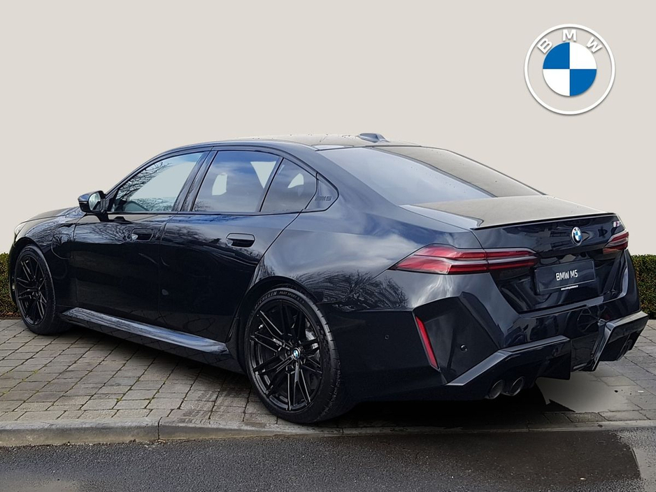2025 BMW M5 Saloon