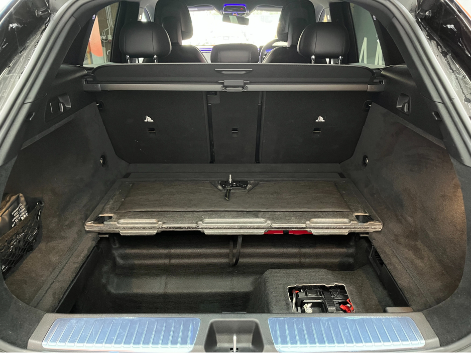 2024 Mercedes-Benz EQE - image 7