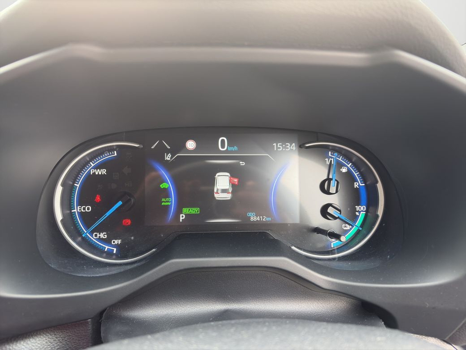 2022 Toyota Rav4 - image 11