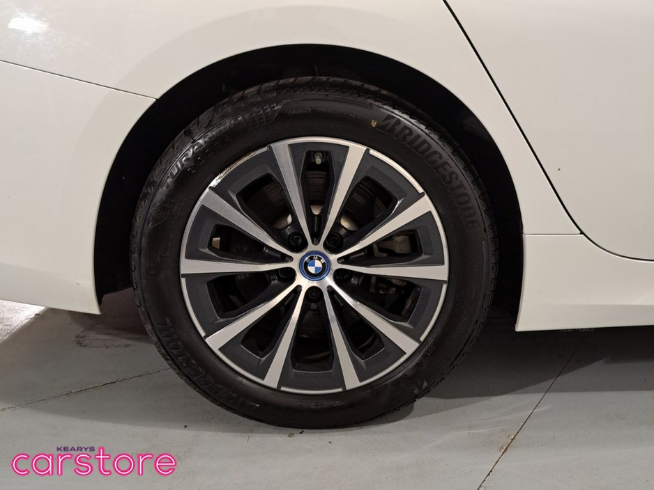 2022 BMW 3 Series 330 E Sport Auto 330 e Sport 330 e 292 12kWh PHEV 113BHP /83kw Step Auto Start/Stop €34,680