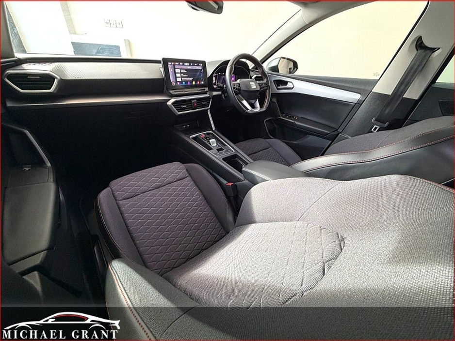 2021 SEAT Leon - image 22