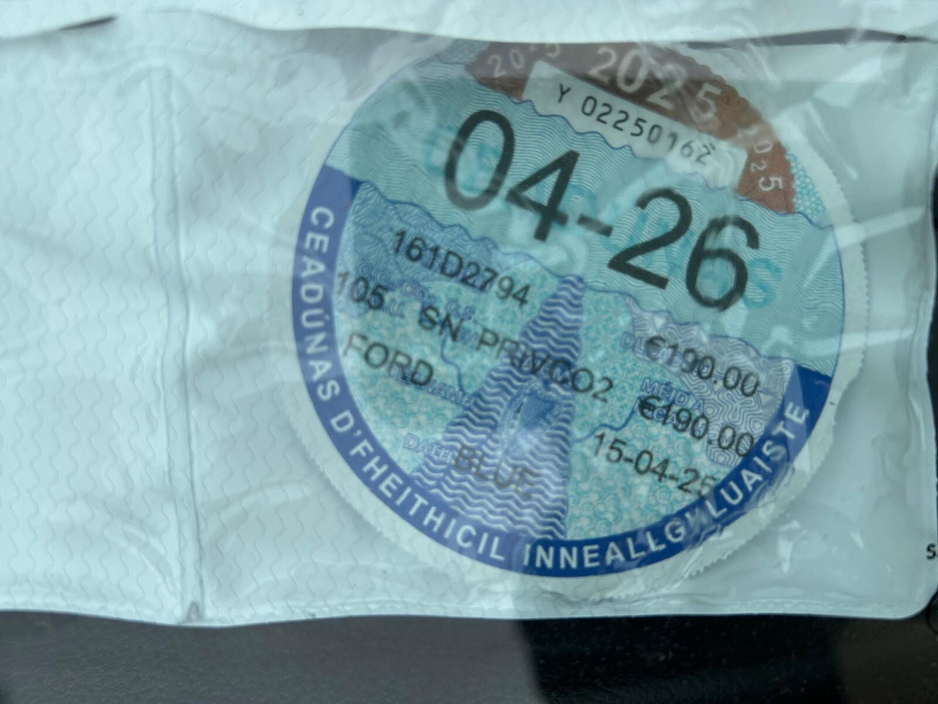 2016 Ford Focus - image 14