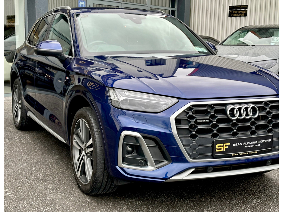2023 Audi Q5 ++LOW KM++ TFSIe 50 QUATTRO  S LINE €49,950
