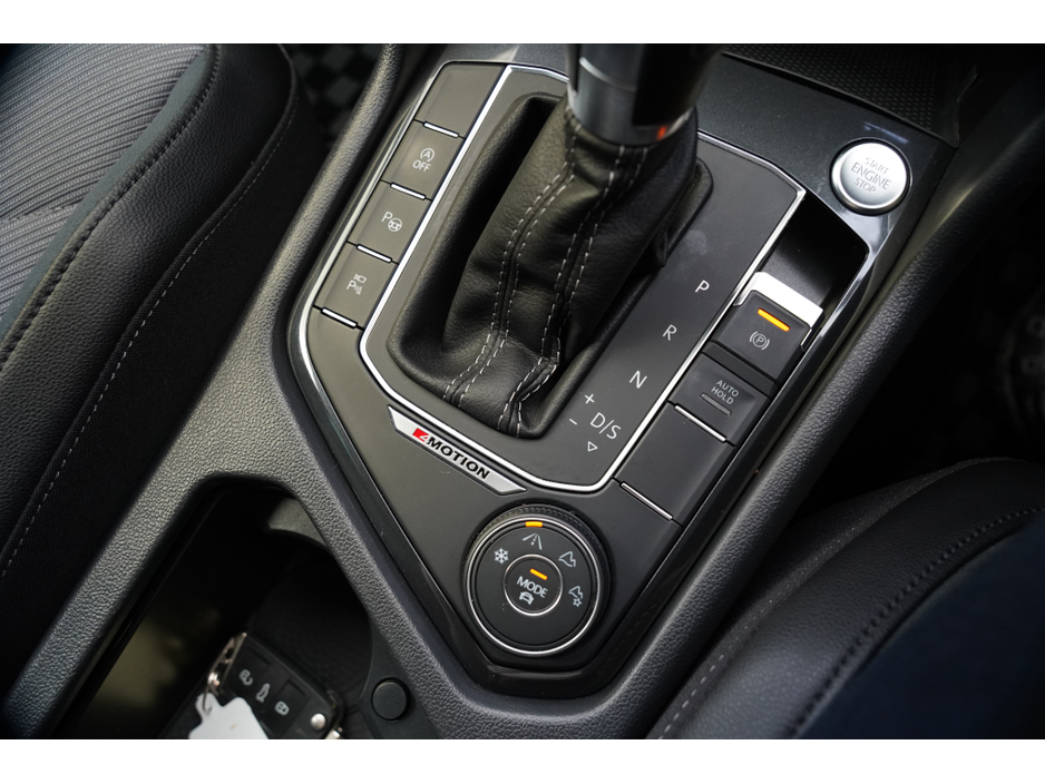 2019 Volkswagen Tiguan - image 16