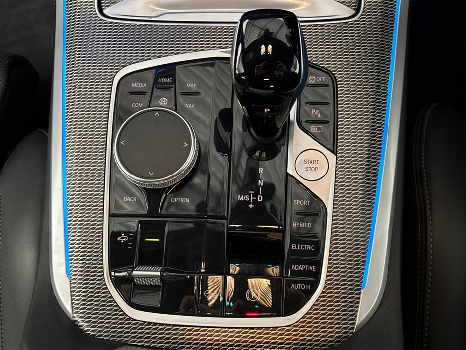 2023 BMW X5 - image 17