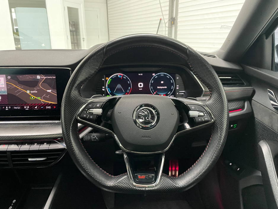 2021 Skoda Octavia - image 26