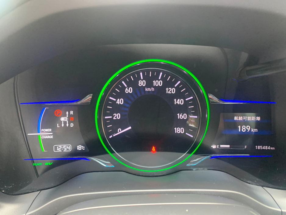 2014 Honda Vezel 1.5 HYBRID 5DR // 09/26 NCT AND €180 ROAD TAX // AIR CON, REVERSE CAMERA AND BLUETOOTH // €10,950