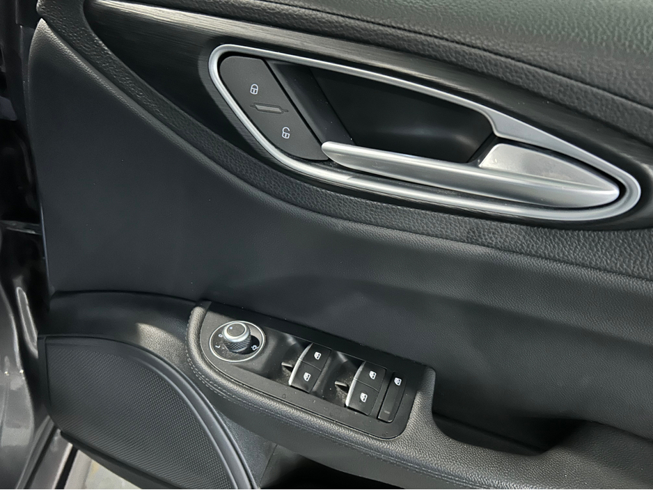 2017 Alfa Romeo Giulia 2.2JTD 180HP SUPER LUXURY 4DR AUTO €16,900