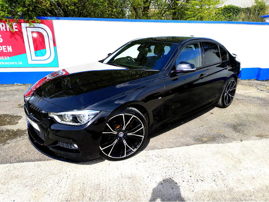 2017 BMW 3 Series - image 6