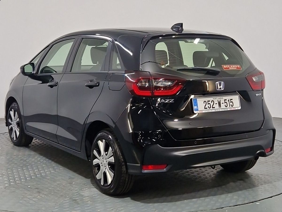 2025 Honda Jazz - image 5