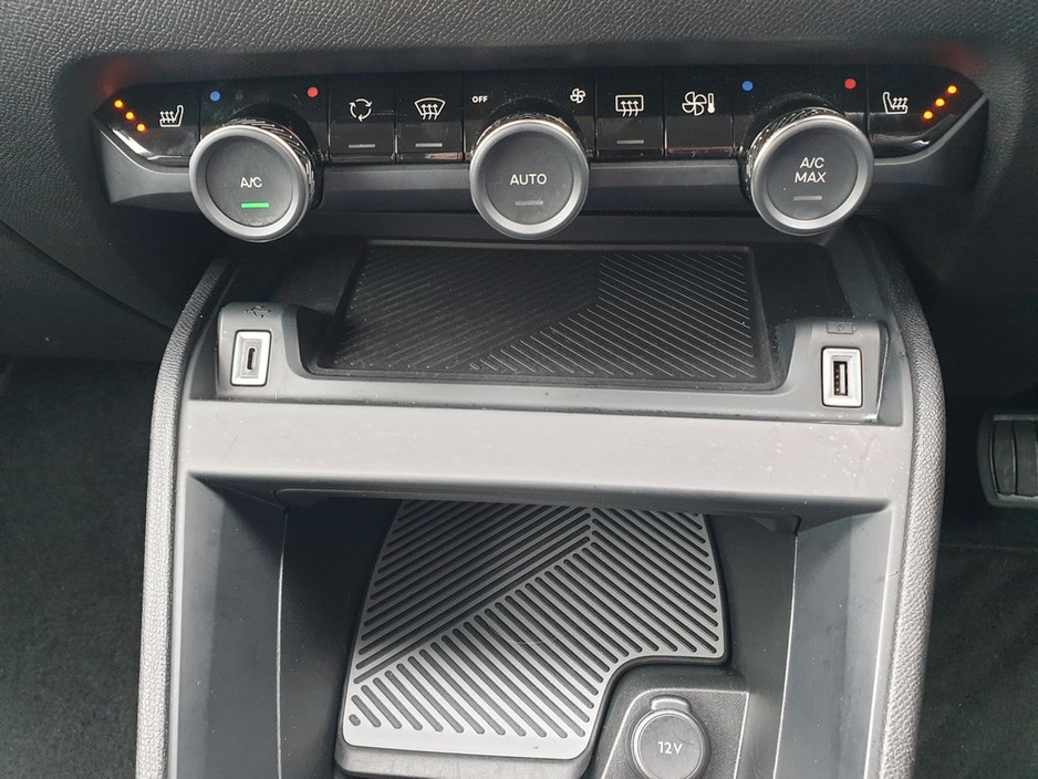 2024 Citroen C4 MAX, DIESEL, AUTOMATIC, 1.5 Bluehdi (130ps) €24,995