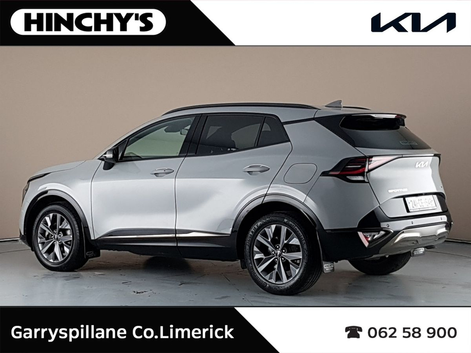 2024 Kia Sportage - image 3